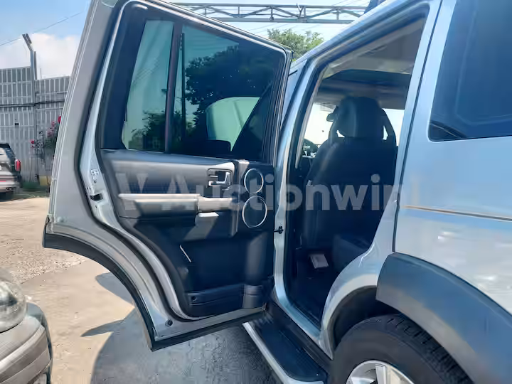 Land Rover Discovery 2008 — 37