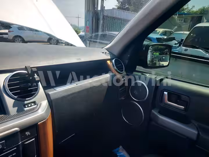 Land Rover Discovery 2008 — 53