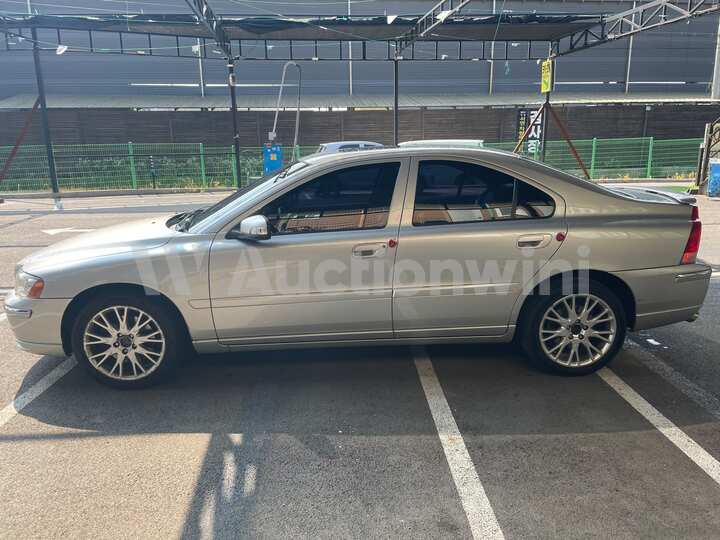 Volvo S60 2008 — 3