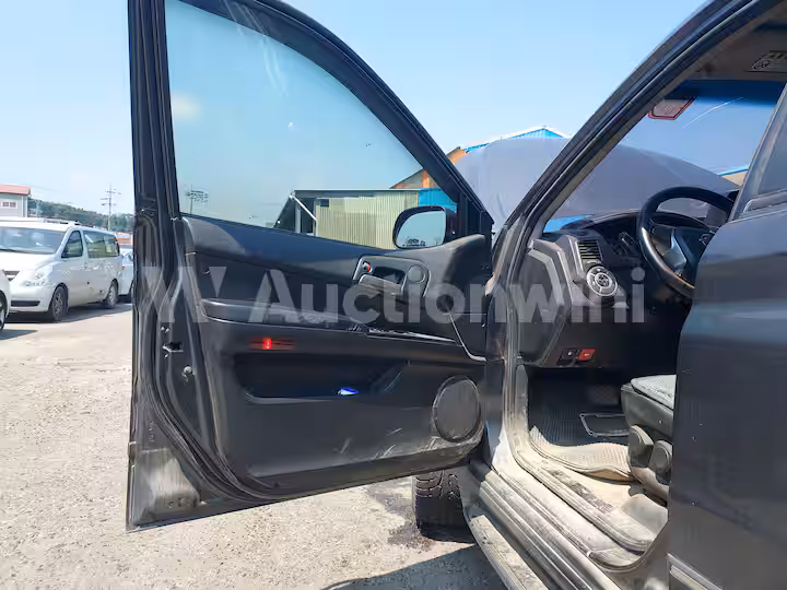 KGM (Ssangyong) Korando 2016 — 37