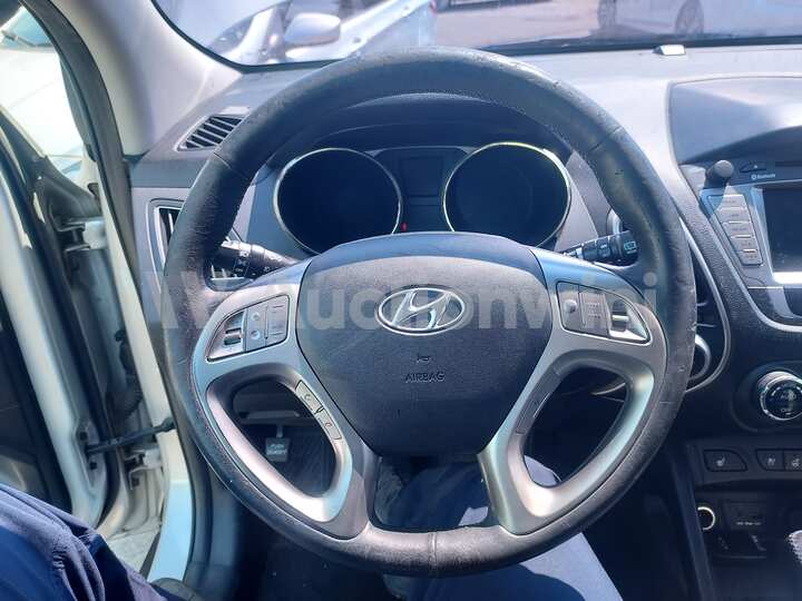 Hyundai Tucson 2012 — 41