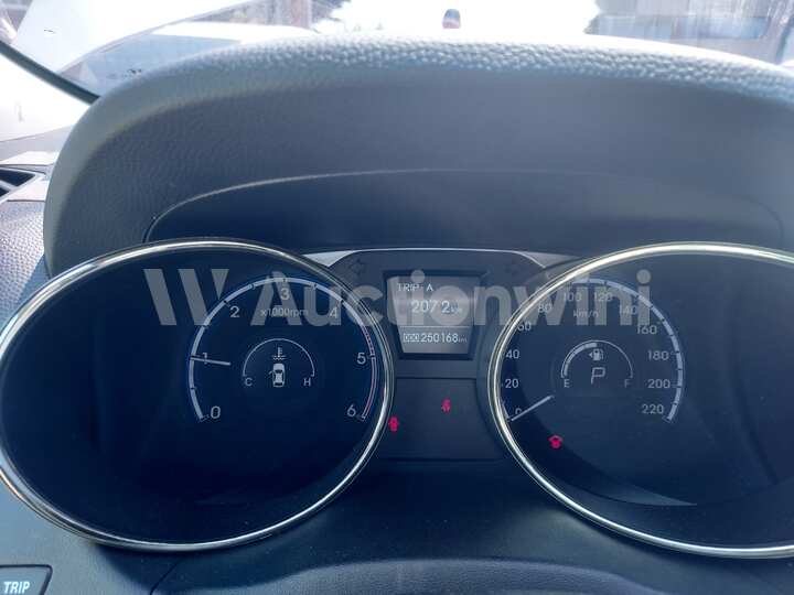 Hyundai Tucson 2012 — 43