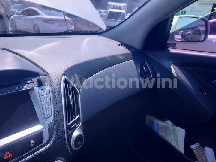 Hyundai Tucson 2012 — 46