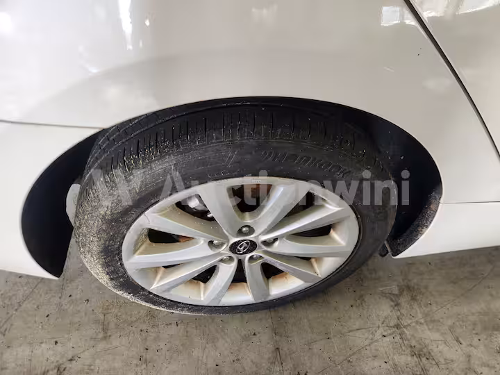 Hyundai i40 2013 — 14