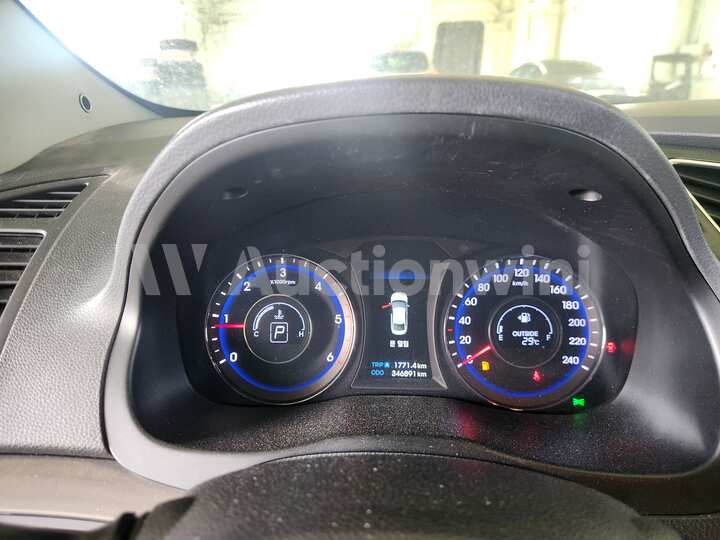 Hyundai i40 2013 — 29