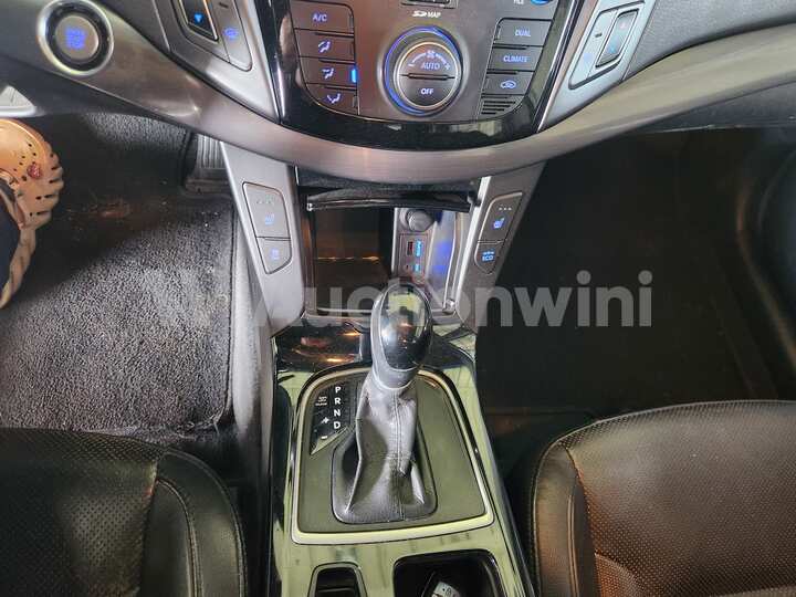 Hyundai i40 2013 — 33