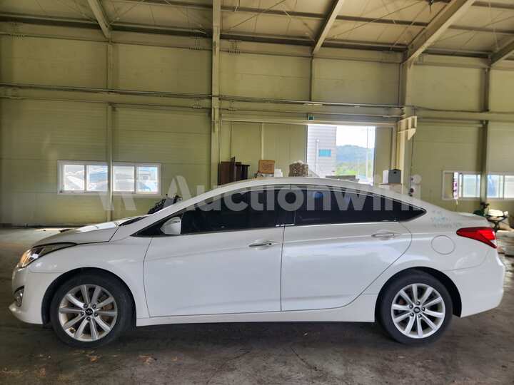 Hyundai i40 2013 — 5