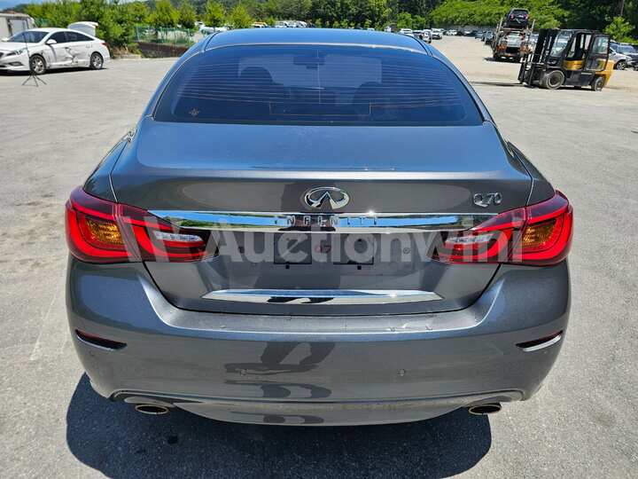 Infiniti Q70 2016 — 5