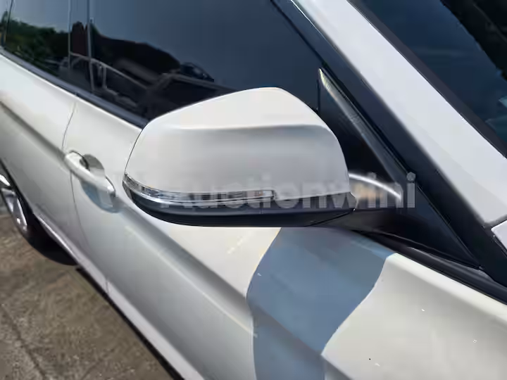 BMW Grand Turismo 2015 — 13