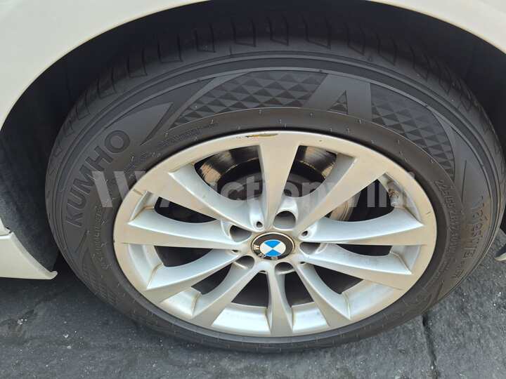 BMW Grand Turismo 2015 — 17