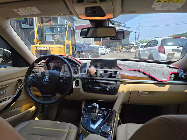BMW Grand Turismo 2015 — 28