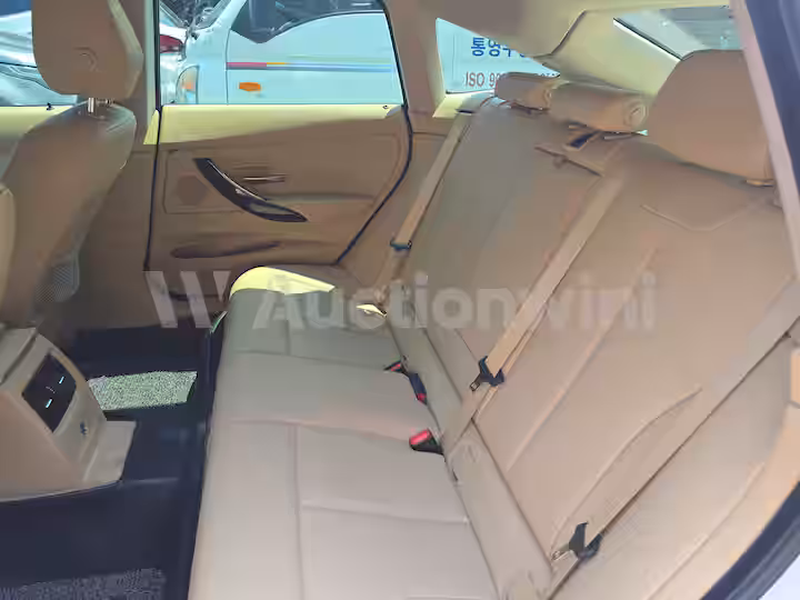 BMW Grand Turismo 2015 — 34