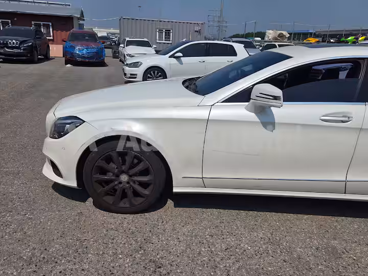 Mercedes Benz CLS Class W218 2016 — 3