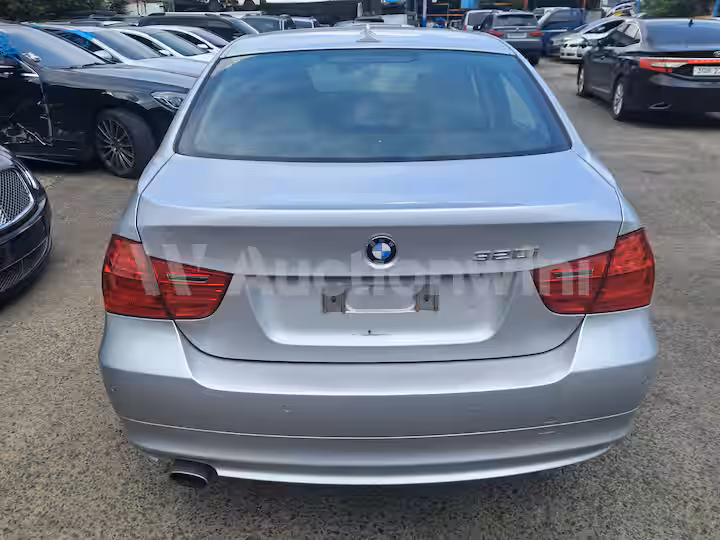 BMW 3 Series 2009 — 5