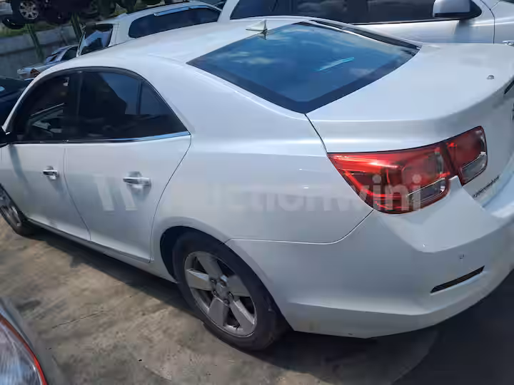 Chevrolet Malibu 2015 — 3
