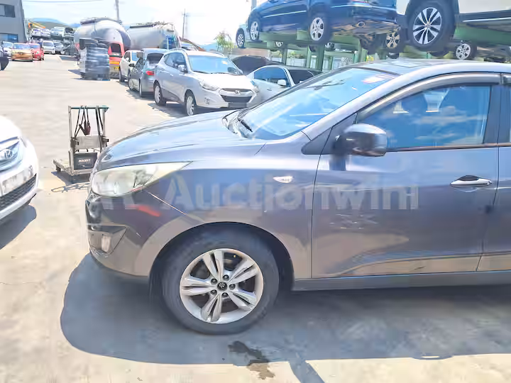 Hyundai Tucson 2011 — 2