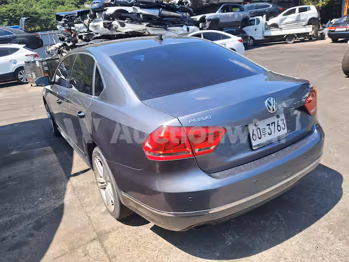 Volkswagen Passat 2014 — 4
