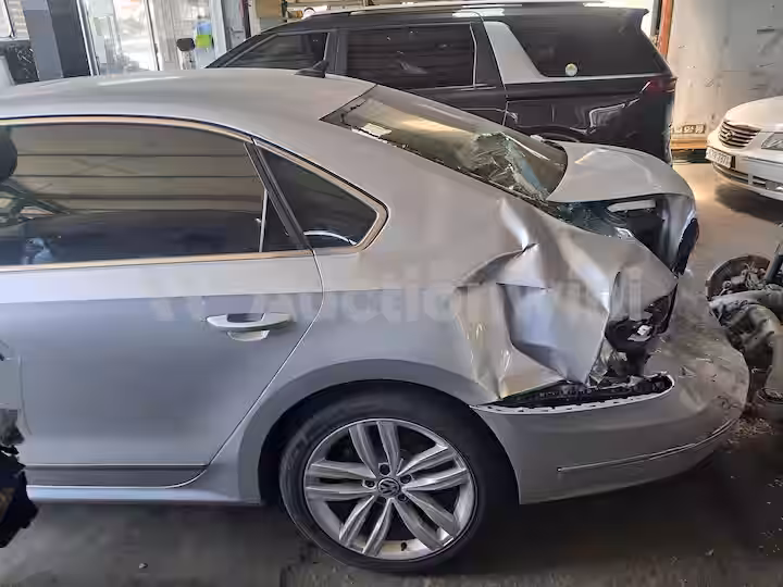 Volkswagen Passat 2018 — 3