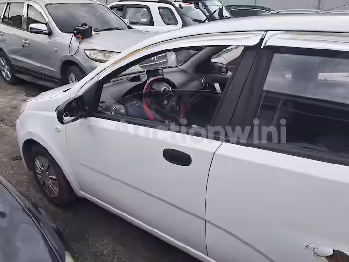 Chevrolet Gentra 2010 — 4