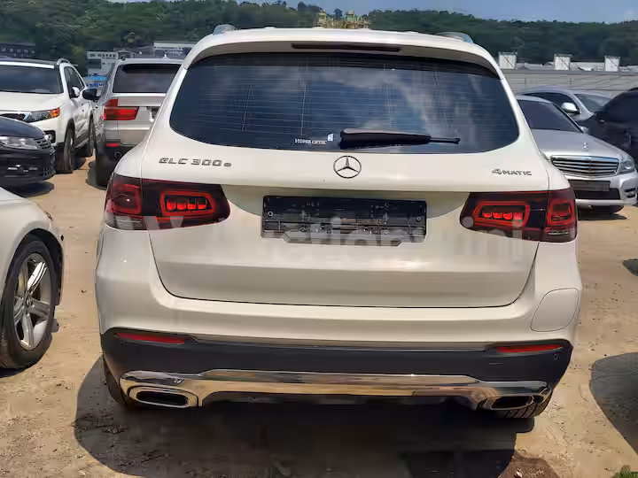 Mercedes Benz GLC Class X253 2021 — 4