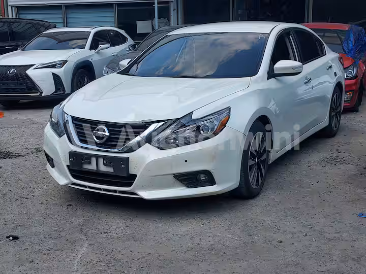 2018 Nissan Altima — 2