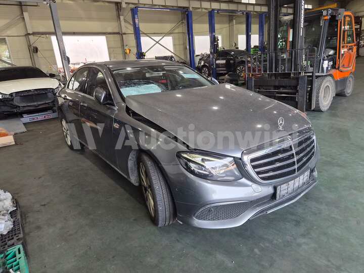 Mercedes Benz E Class 2019 — 2