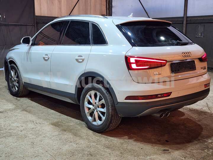 Audi Q3 2016 — 3