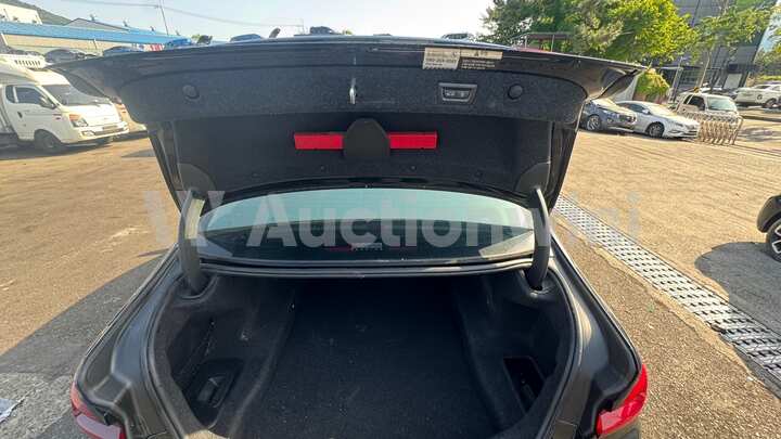 BMW 5 Series G30 2023 — 5