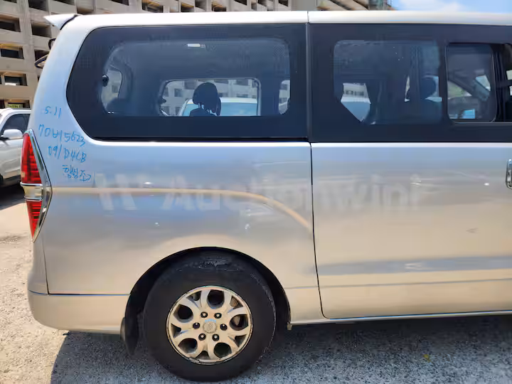 Hyundai Starex 2009 — 11