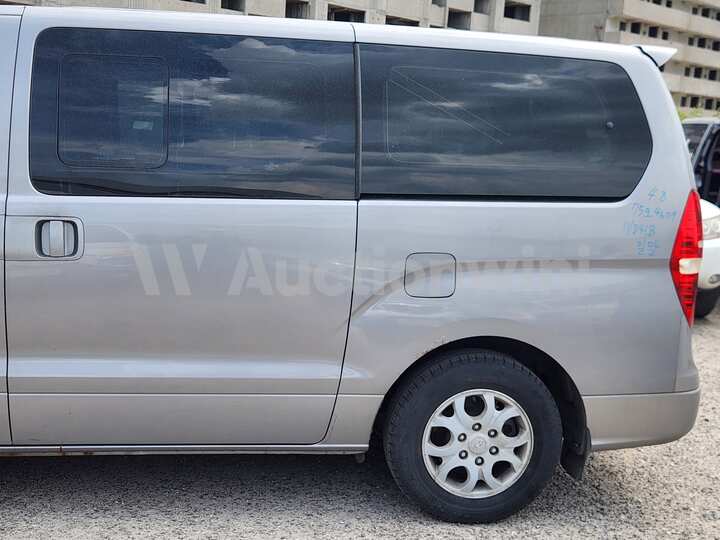 Hyundai Grand Starex 2011 — 5