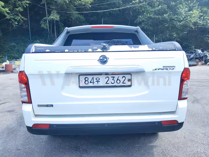 2014 KGM (Ssangyong) Korando Sports — 4
