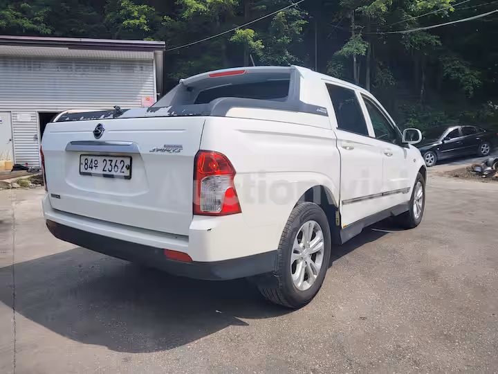 2014 KGM (Ssangyong) Korando Sports — 5