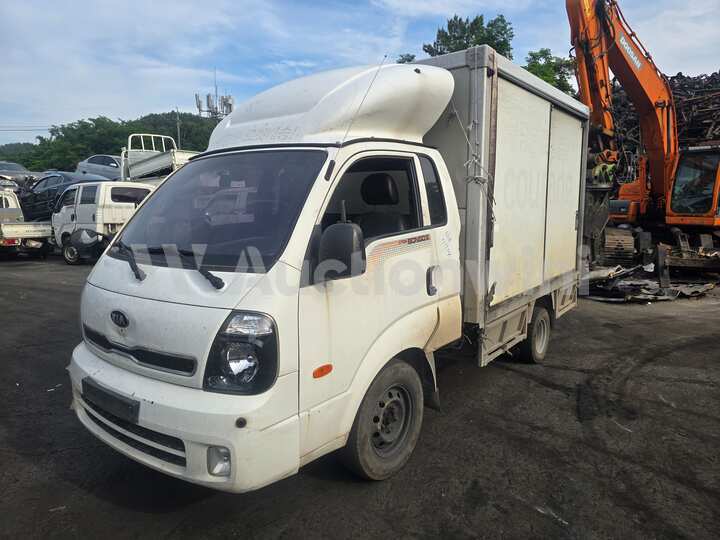 Kia Bongo3 King Cab 2016 — 2