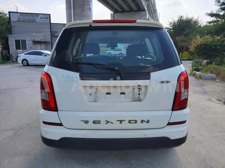 KGM (Ssangyong) Rexton W 2017 — 4