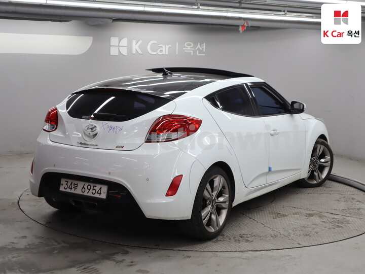 2012 Hyundai Veloster — 2