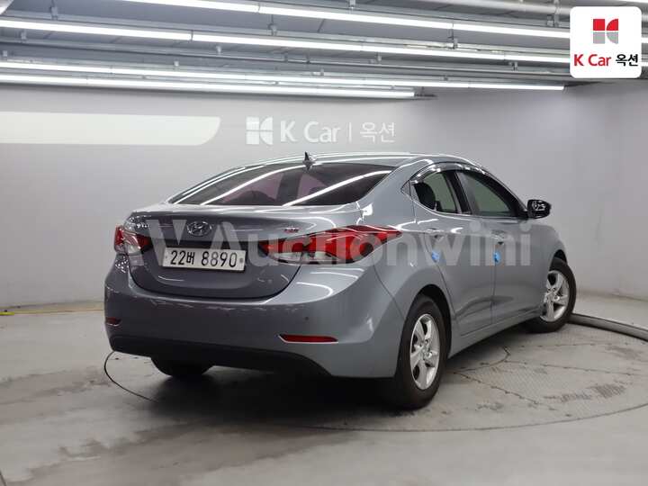 2015 Hyundai The New Avante — 2