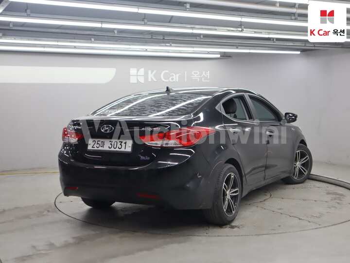 2012 Hyundai Avante MD — 2