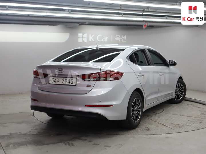 2016 Hyundai Avante AD — 2