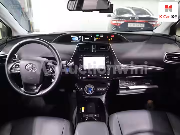 Toyota Prius Prime 2021 — 3