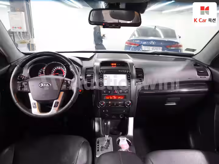 2011 Kia Sorento R — 3