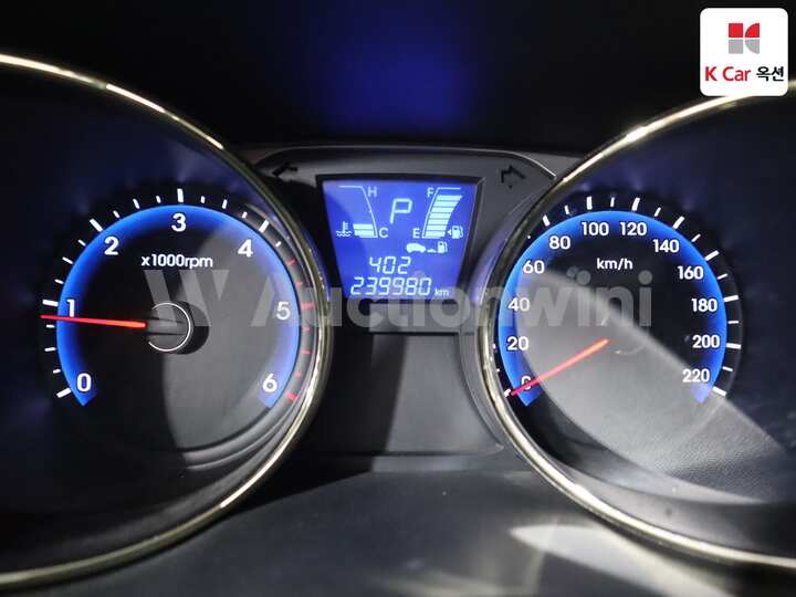2011 Hyundai Tucson ix — 5