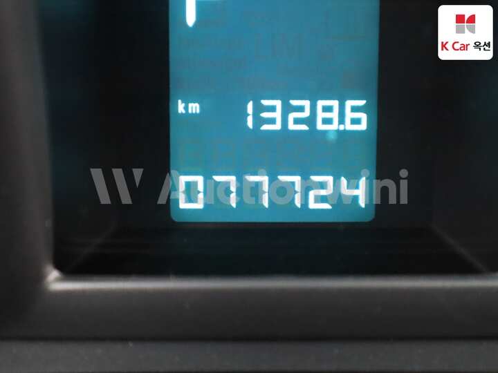 2012 Chevrolet Orlando — 4