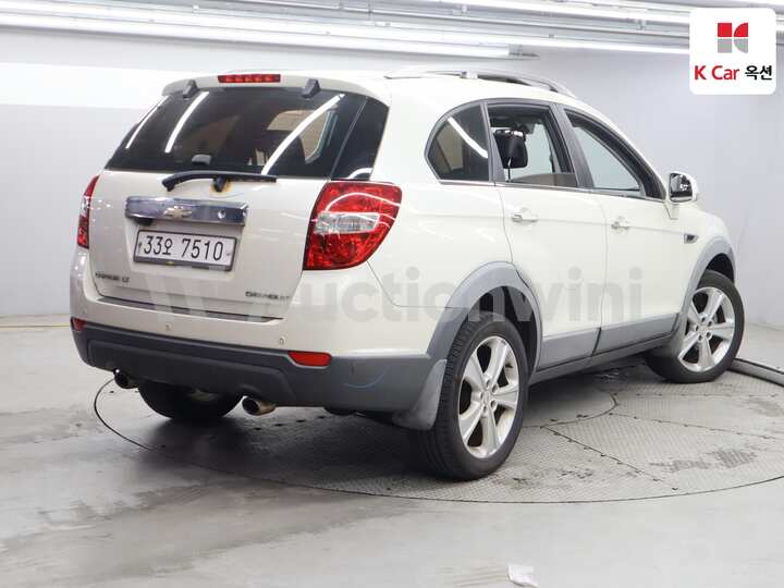 2011 Chevrolet Captiva — 2