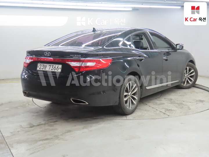 2012 Hyundai Grandeur HG — 2