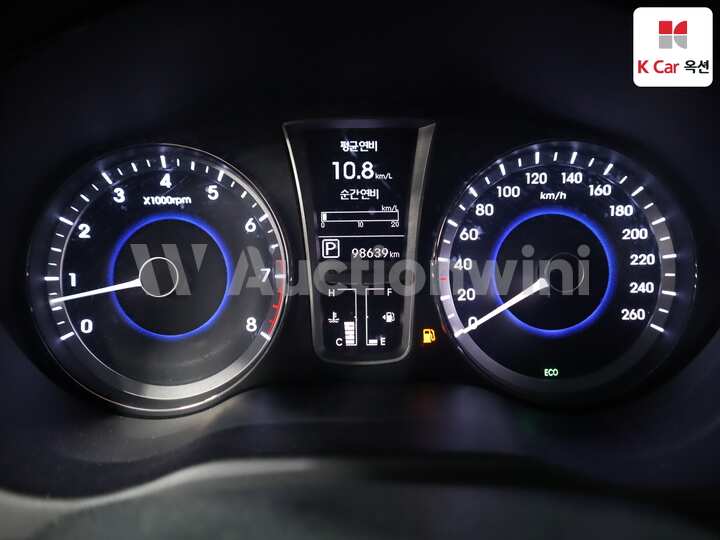 2011 Hyundai Grandeur HG — 5