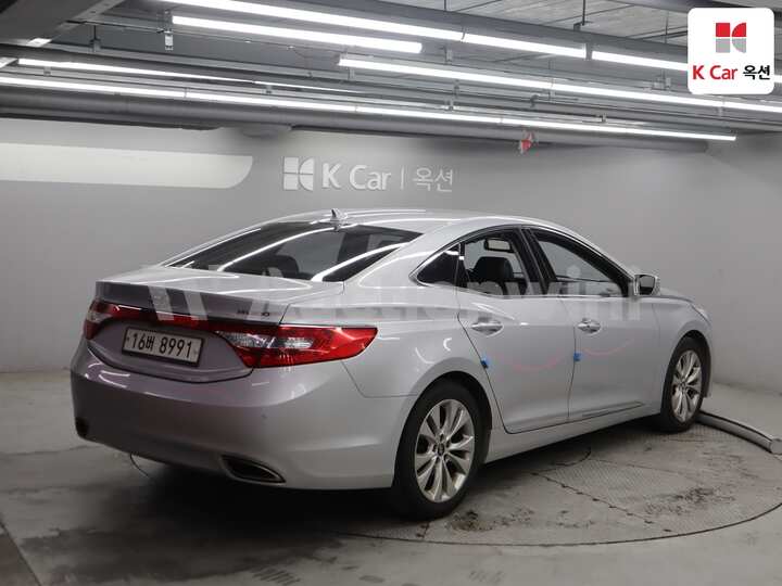 2011 Hyundai Grandeur HG — 2