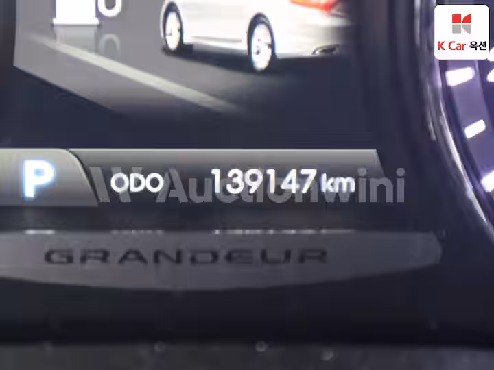 2014 Hyundai Grandeur HG — 4