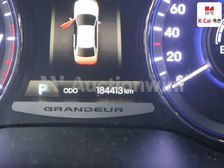2011 Hyundai Grandeur HG — 4