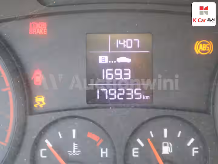 2019 Kia Bongo3 King Cab — 4