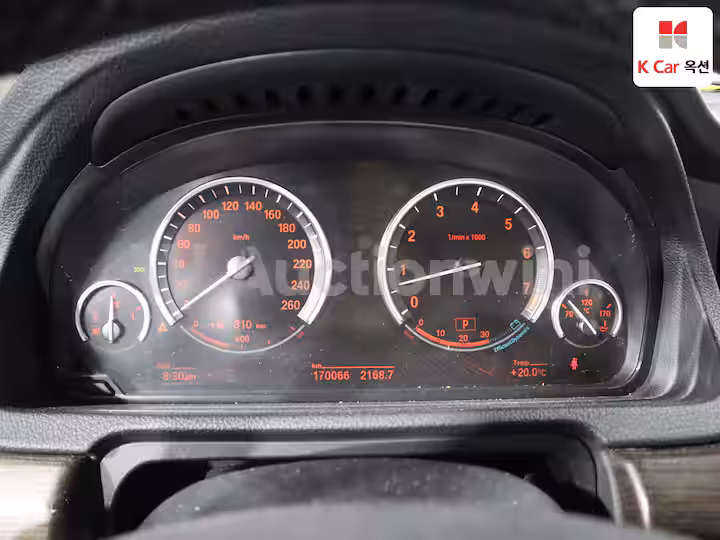 2011 BMW 5 Series GT F07 — 5